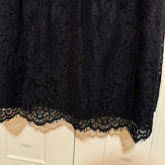 Tobi Lace Black Dress with Mesh Key Hole Back - Picture 7 of 9
